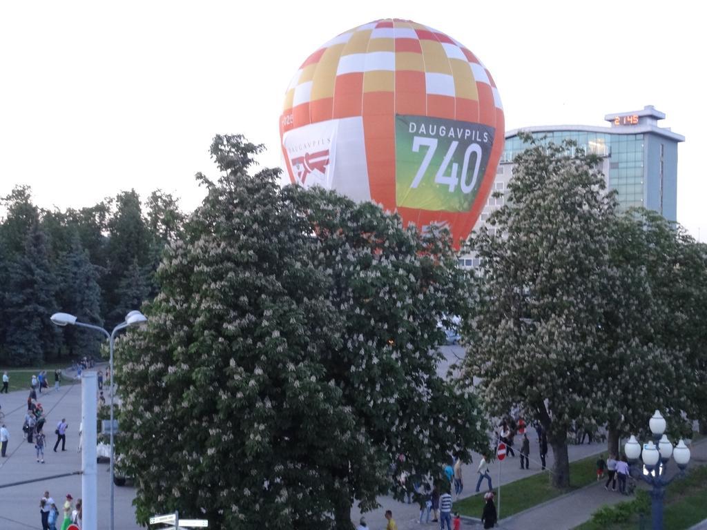 Hotel Rebir Daugavpils Exterior foto