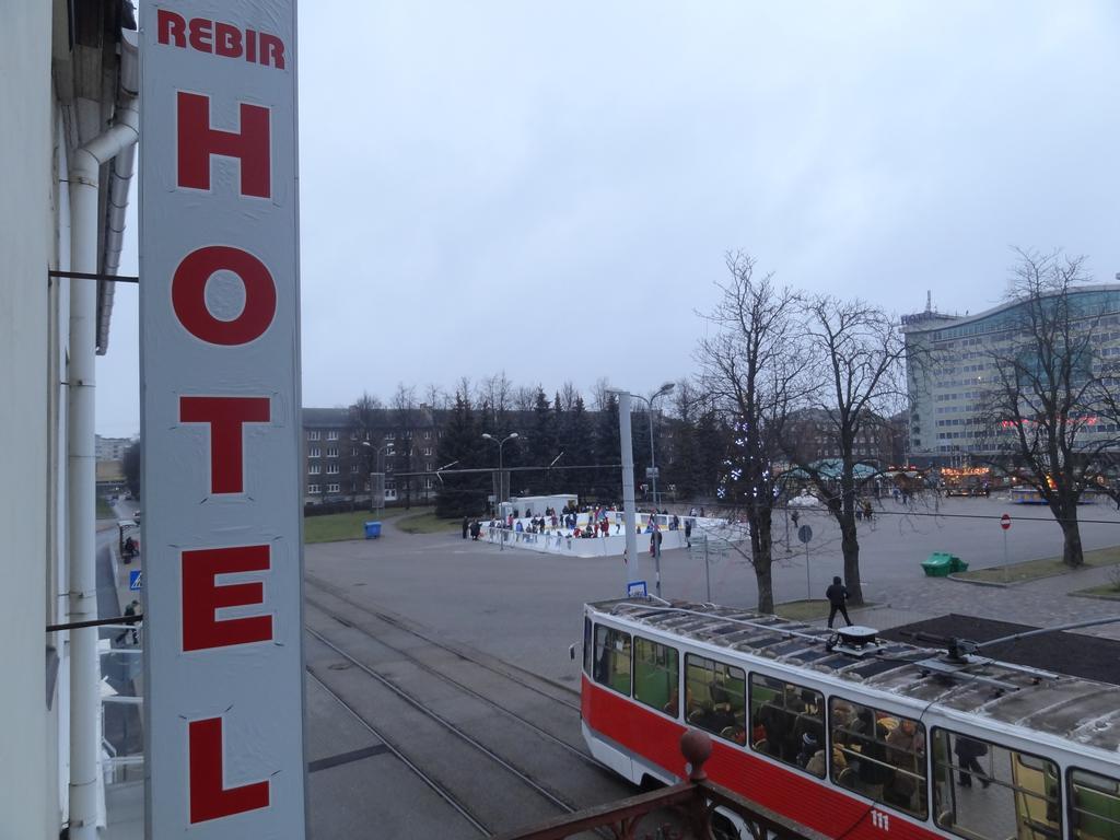 Hotel Rebir Daugavpils Exterior foto