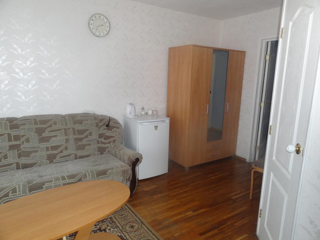 Hotel Rebir Daugavpils Habitación foto